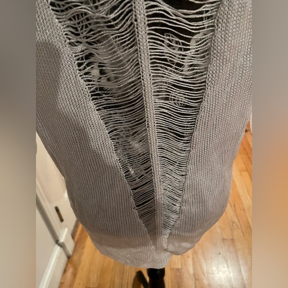 Dolce Cabo size XL Lightweight white crew neck 3/4 sleeve open back sweater - Picture 2 of 12